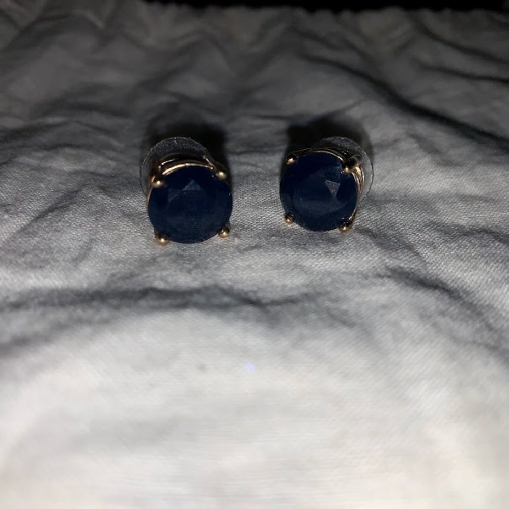 C Wonder Crystal Stud Navy Earrings